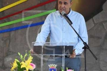 Pregón de La Viña a cargo del alcalde de Telde y actuación del humorista Maestro Florido (Foto Antonio Alí y TA)